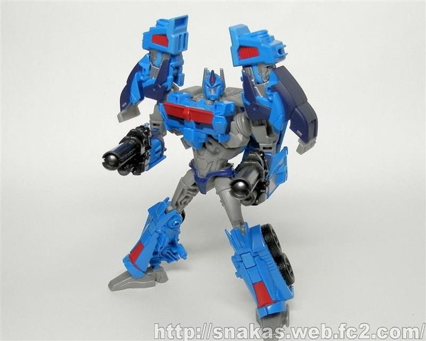 Beast Hunters Ultra Magnus New Images And Review Transformers Prime Voyager  (12 of 13)